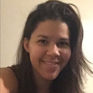 Meet your Posher, Carla